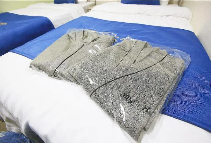 Peanut Hotel Seul